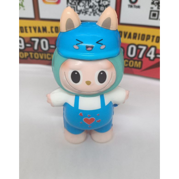 Игрушка антистресс сквиш Лабубу Labubu игрушка голубая 12 см